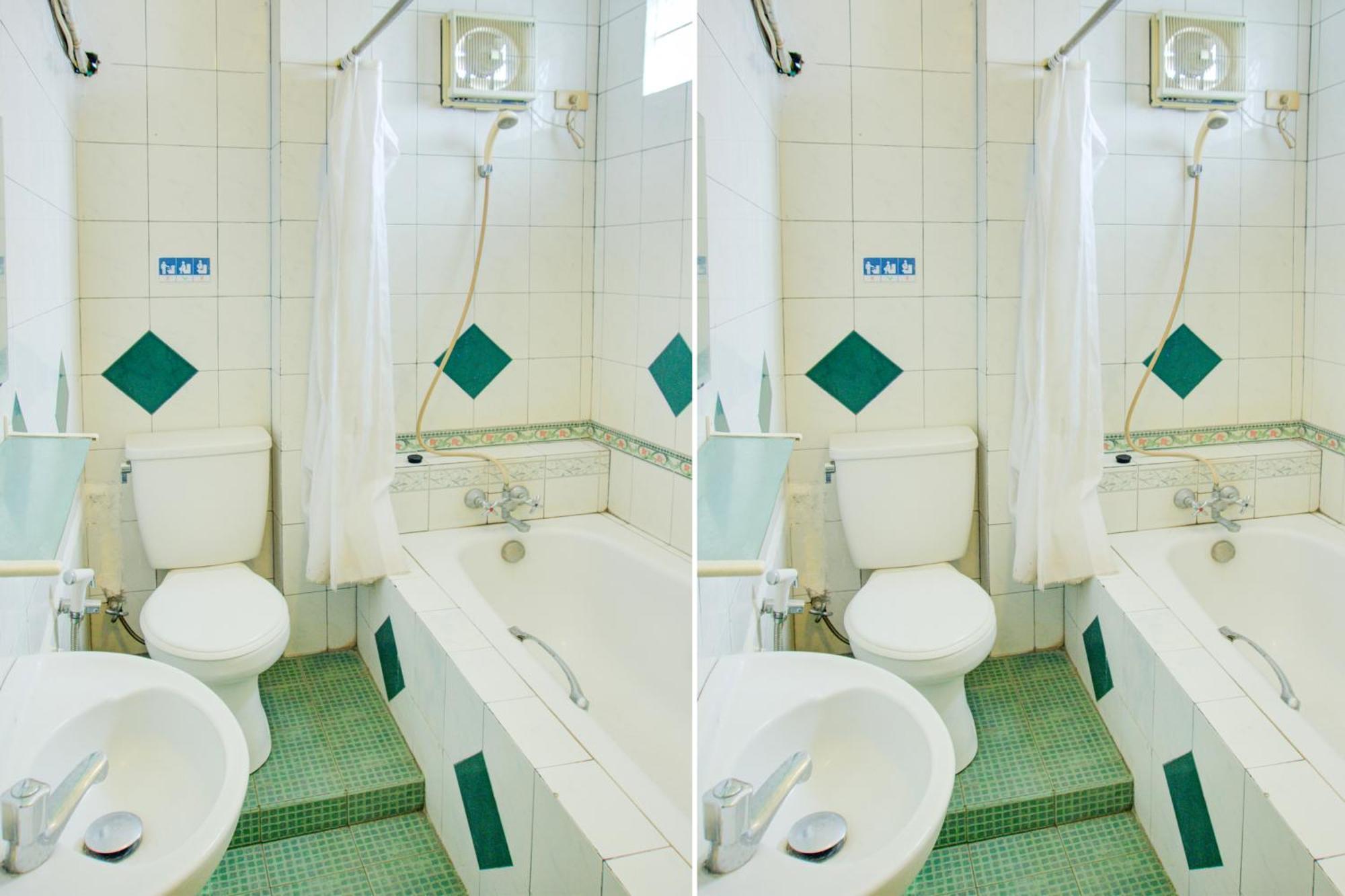 Townhouse Oak Palembang Near Jembatan Ampera Formerly Azzura Hotel Екстериор снимка