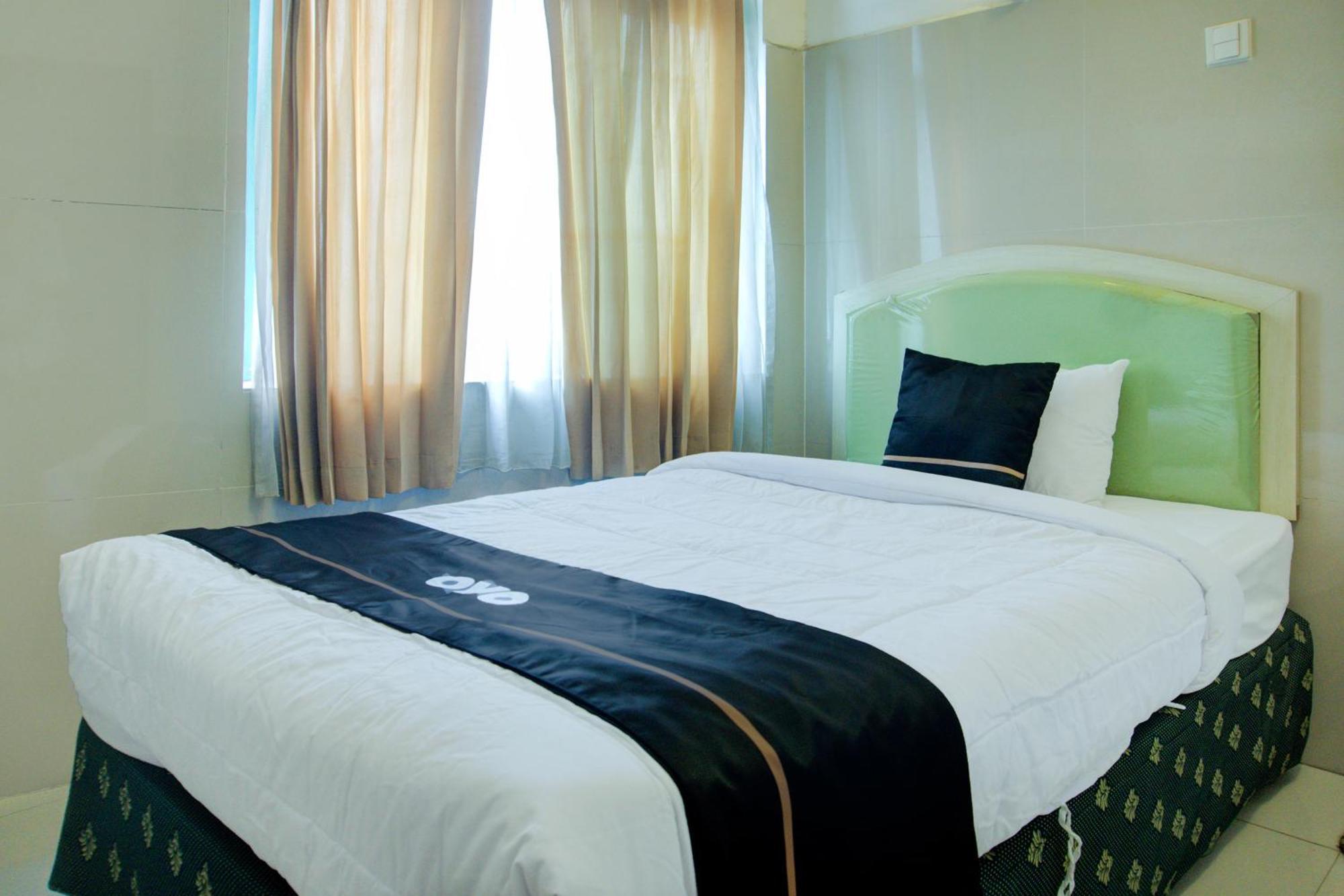 Townhouse Oak Palembang Near Jembatan Ampera Formerly Azzura Hotel Екстериор снимка